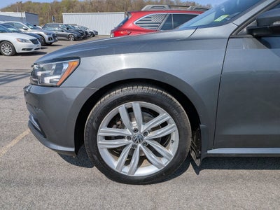 2019 Volkswagen Passat 2.0T Wolfsburg Edition