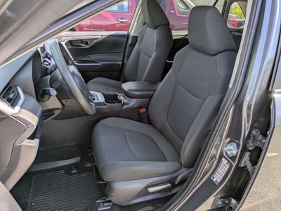 2024 Toyota RAV4 LE