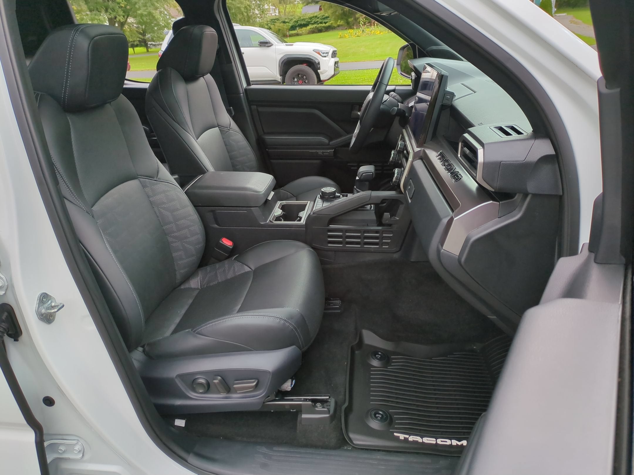 2024 Toyota Tacoma 4WD Base
