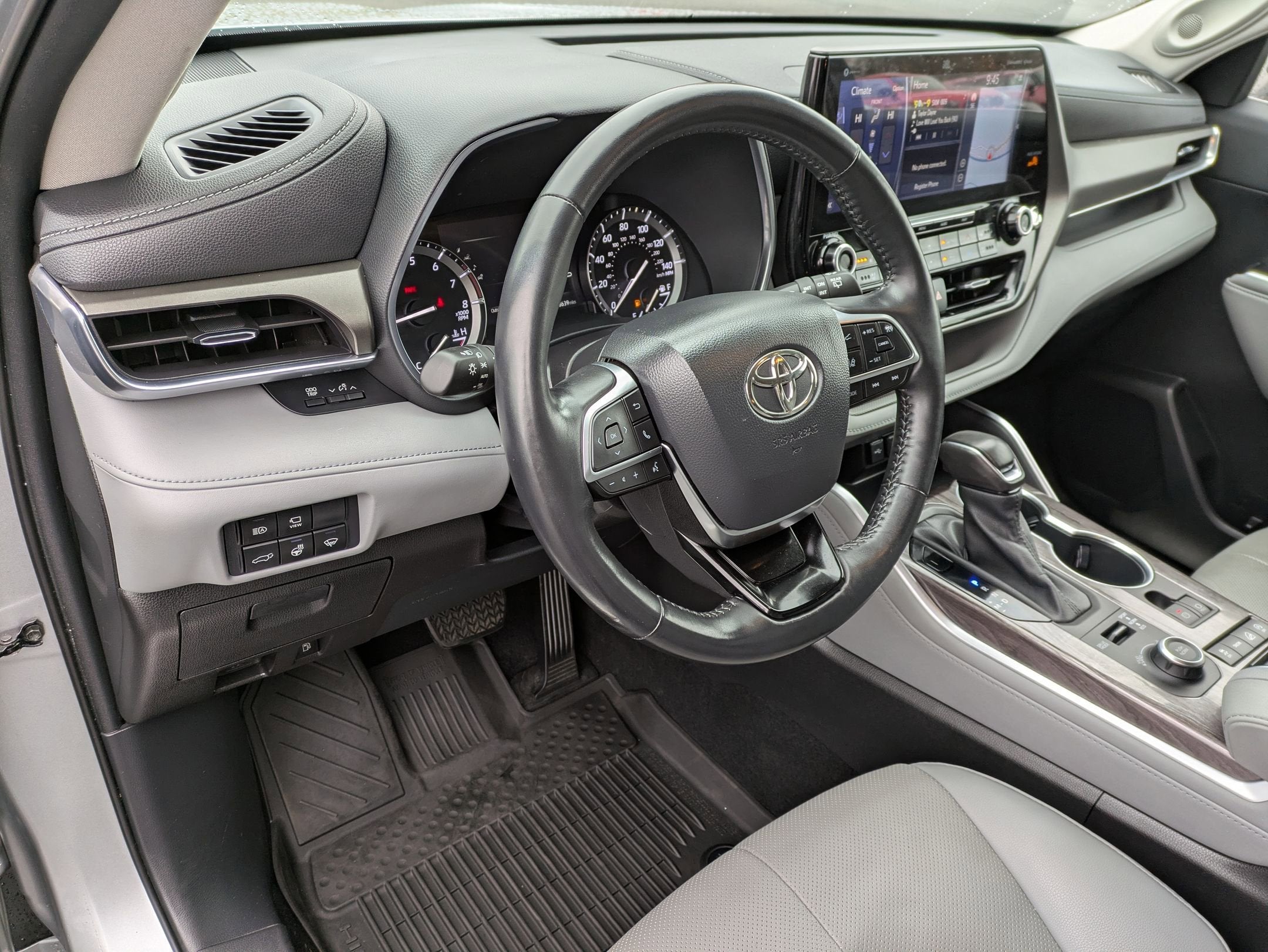 2021 Toyota Highlander Base