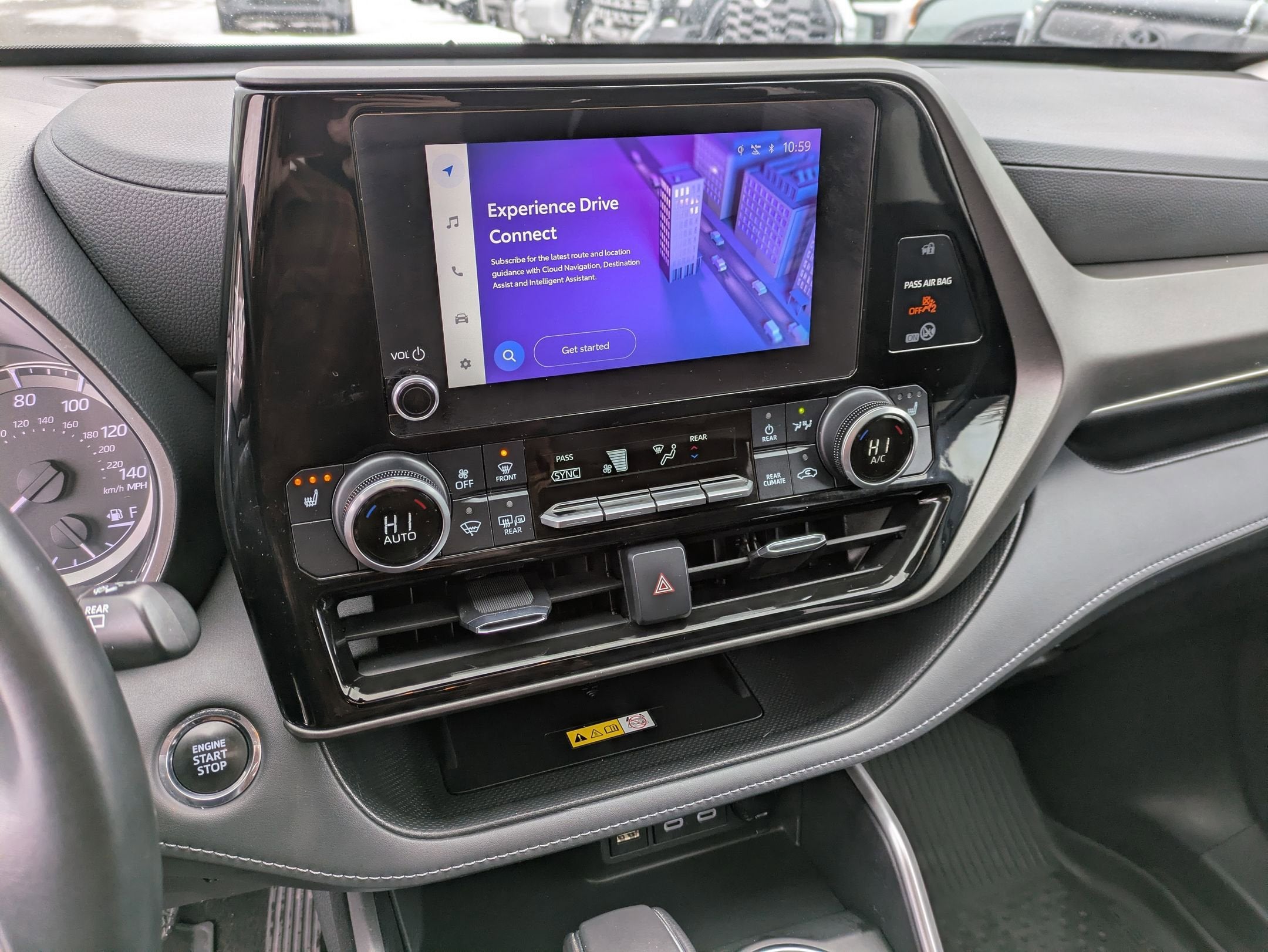 2023 Toyota Highlander Base