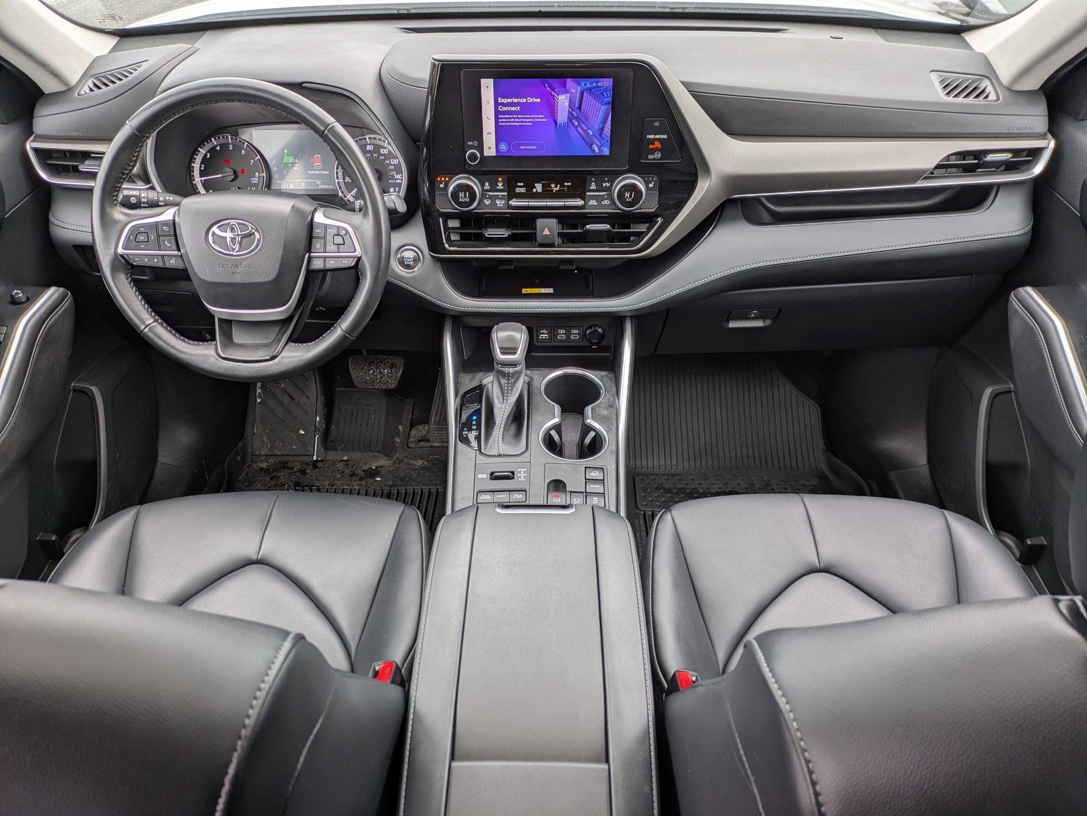 2023 Toyota Highlander Base