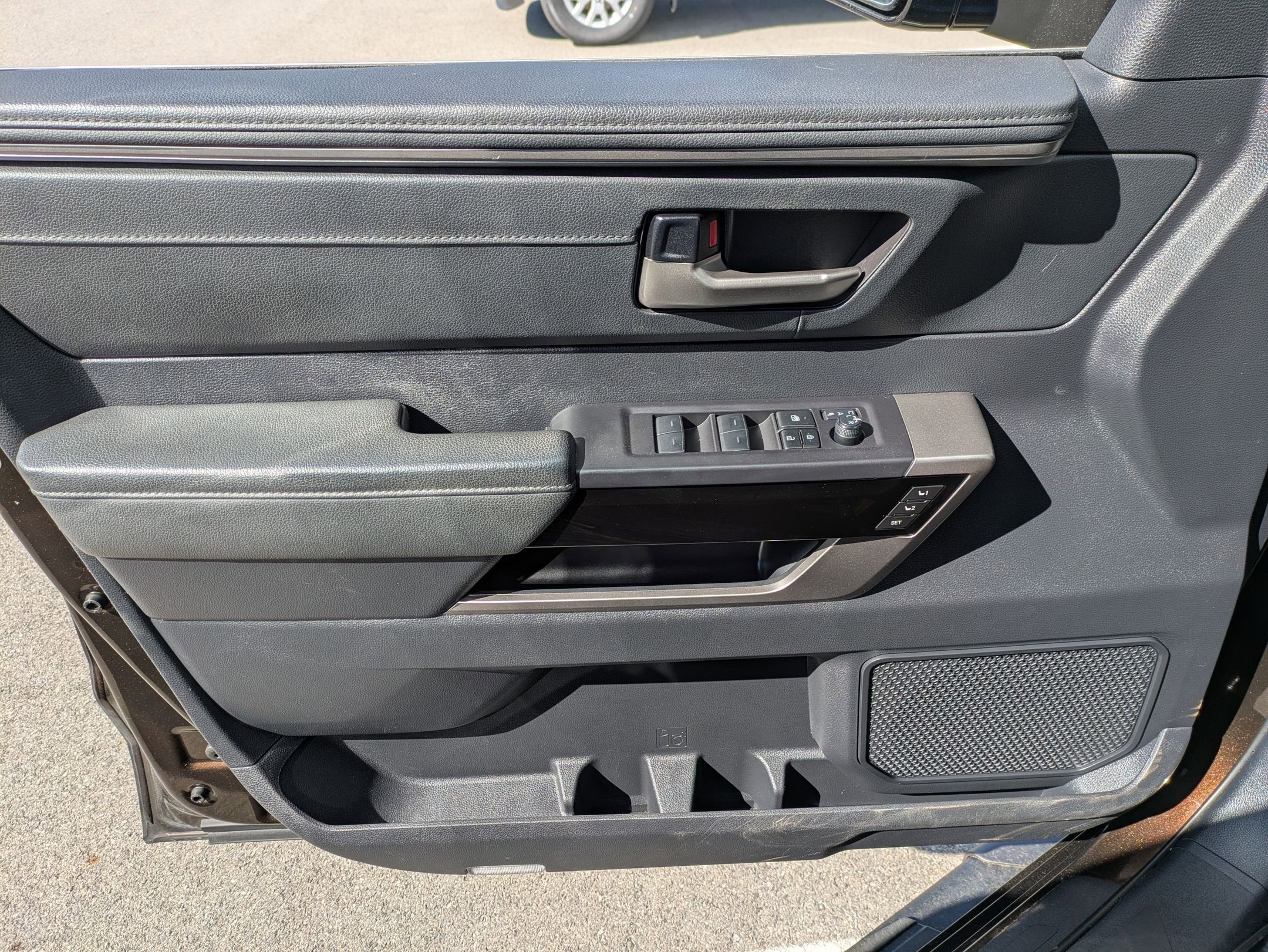 2023 Toyota Tundra 4WD Limited Hybrid