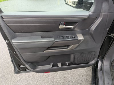 2022 Toyota Tundra 4WD SR5