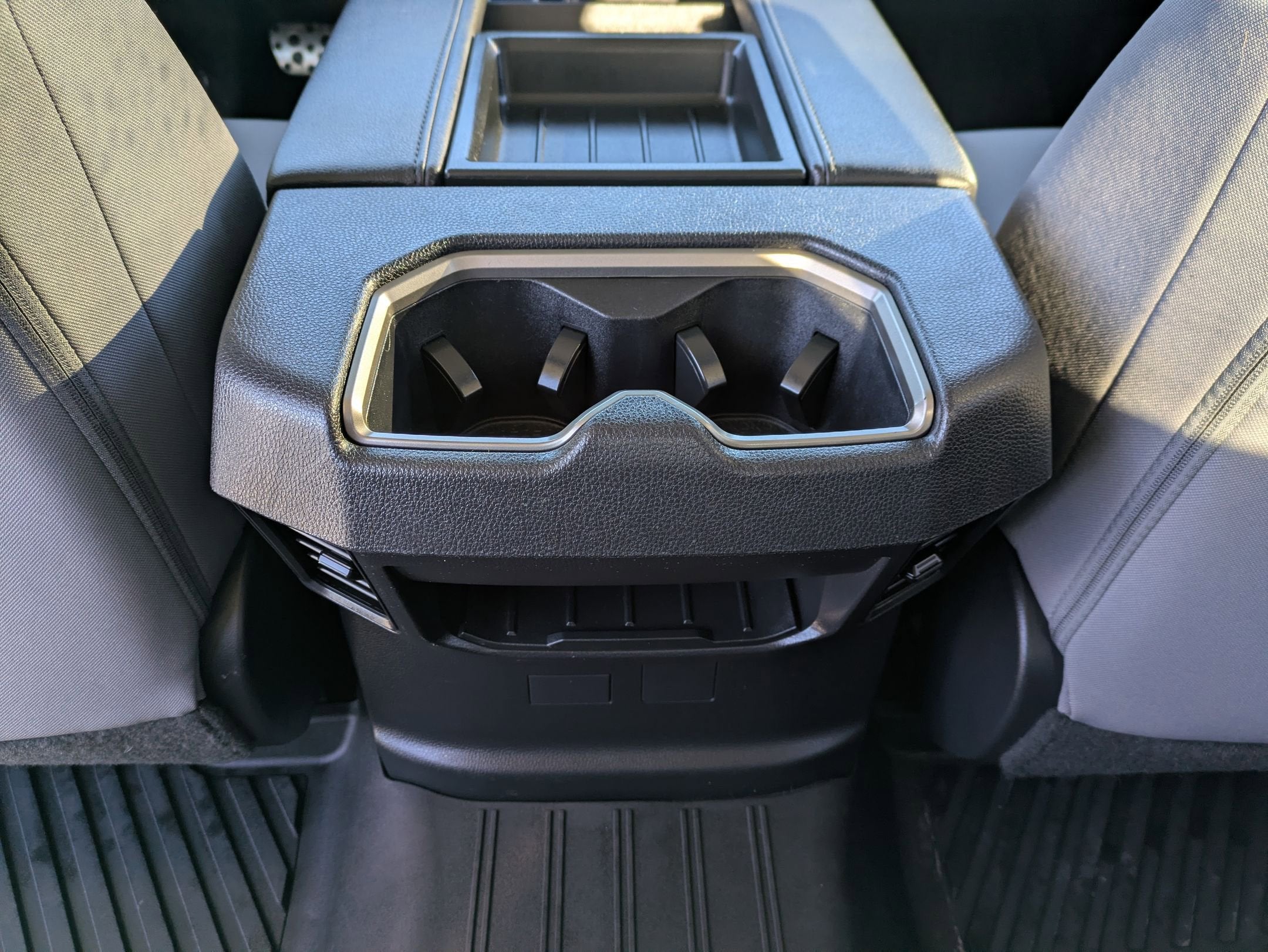 2023 Toyota Tundra 4WD SR5