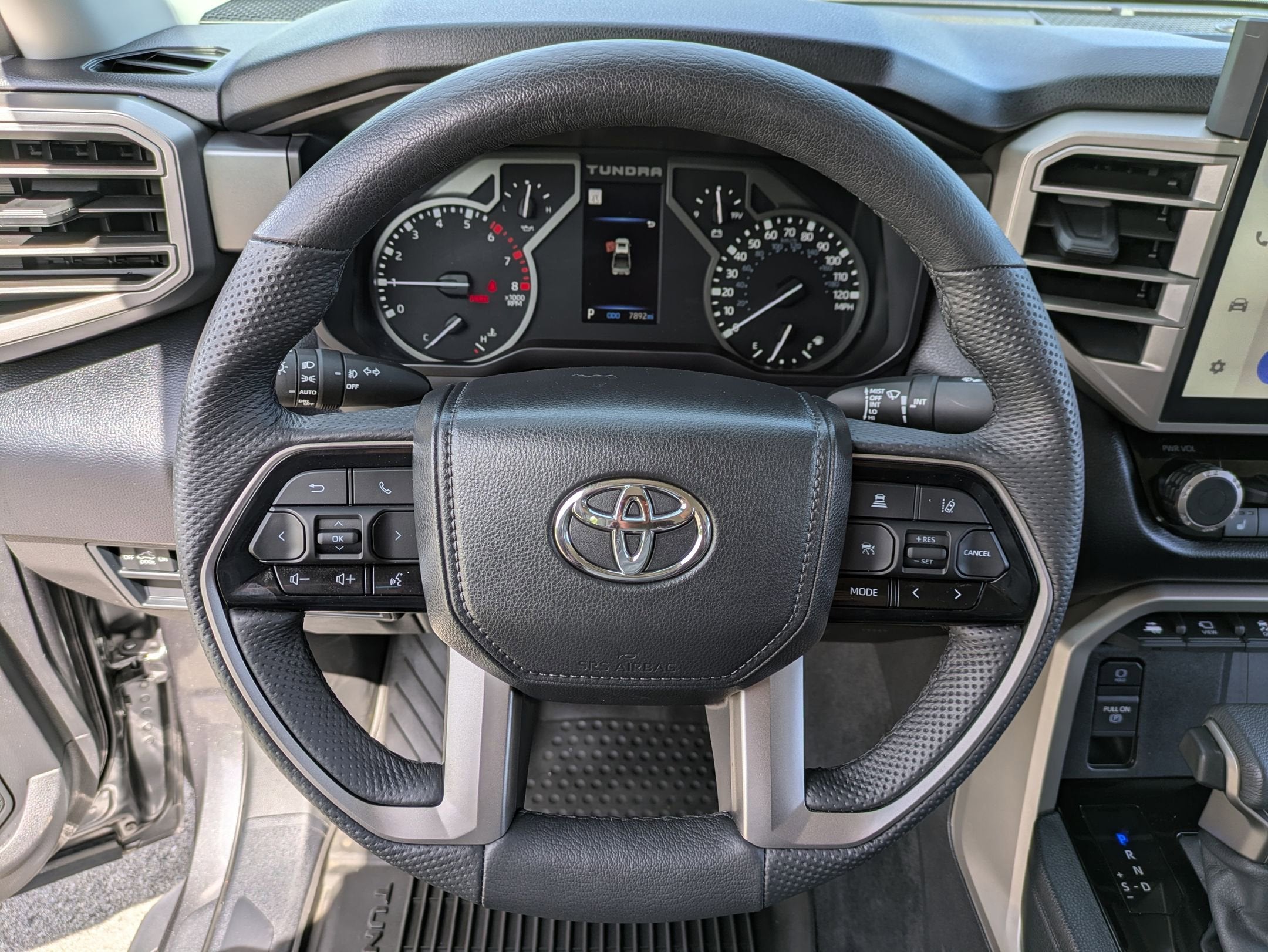 2024 Toyota Tundra 4WD SR5