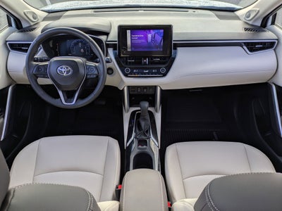 2024 Toyota Corolla Cross XLE