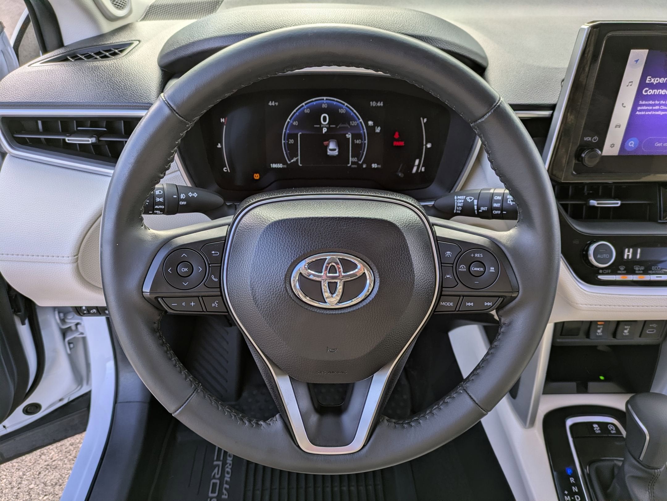 2024 Toyota Corolla Cross XLE