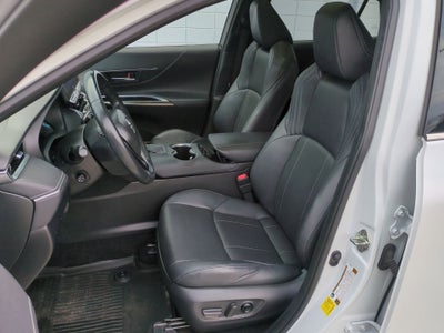 2023 Toyota Venza Base
