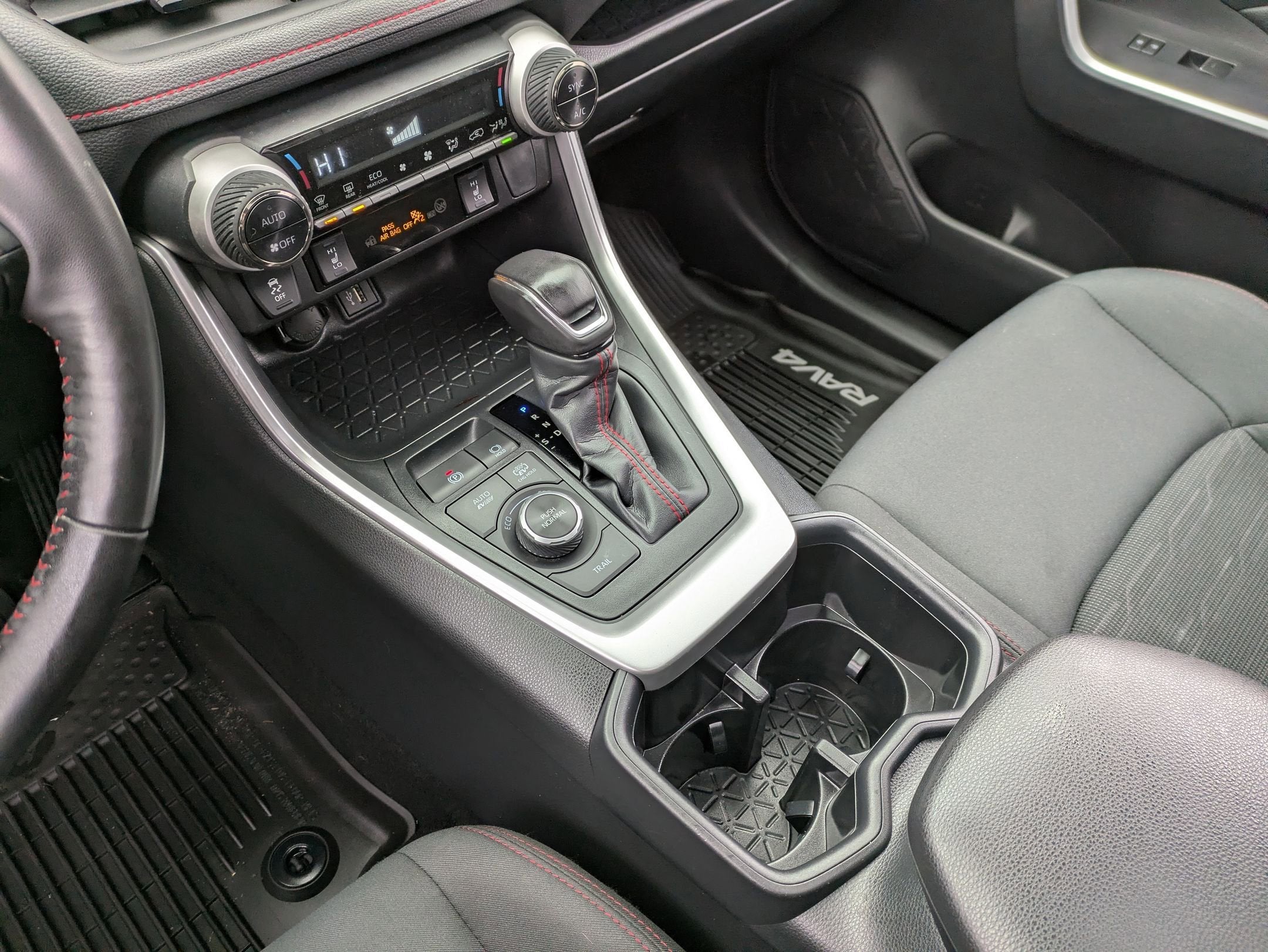 2023 Toyota RAV4 Prime SE