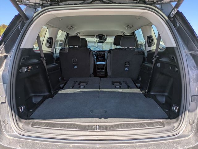 2022 Jeep Grand Cherokee L Laredo