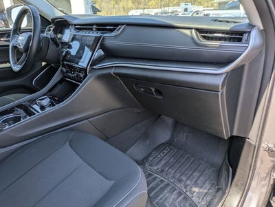 2022 Jeep Grand Cherokee L Laredo