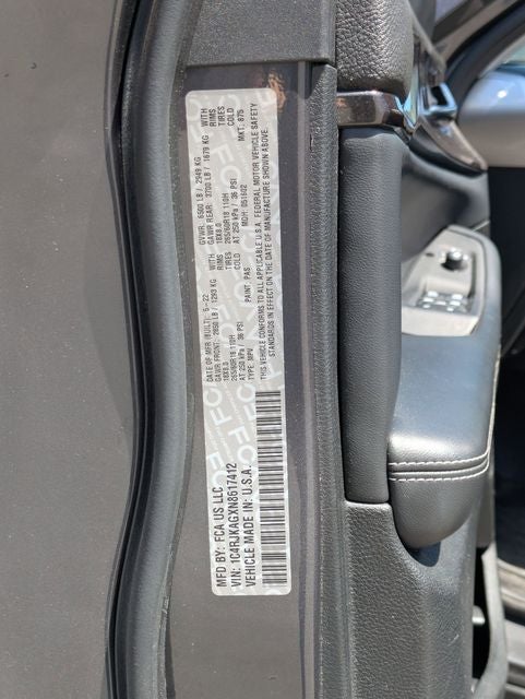 2022 Jeep Grand Cherokee L Laredo