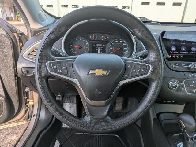 2022 Chevrolet Malibu LS 1LS