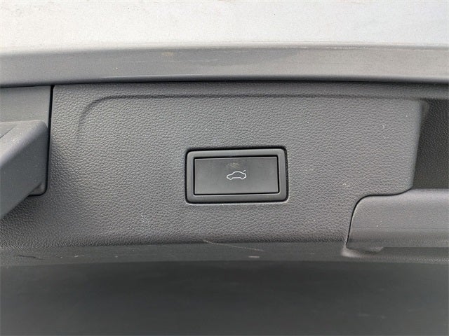 2021 Volkswagen Atlas Cross Sport 3.6L V6 SEL Premium R-Line