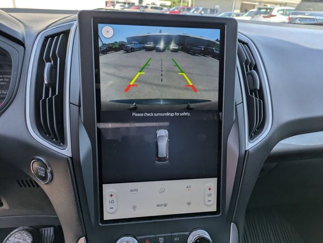 2023 Ford Edge SE