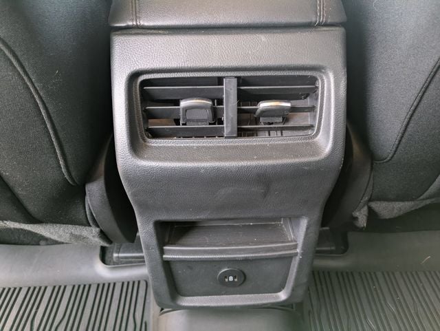 2023 Ford Edge SE
