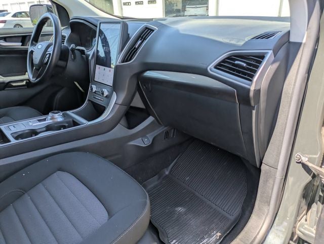 2023 Ford Edge SE