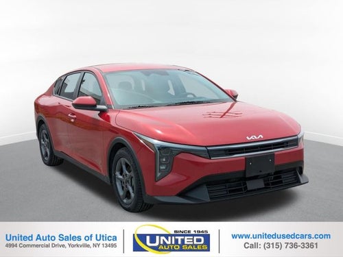 2025 Kia K4 LXS