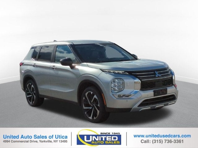 2022 Mitsubishi Outlander SE