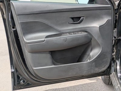 2025 Hyundai Kona SE