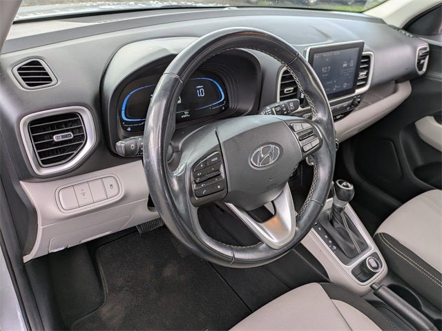 2023 Hyundai Venue SEL