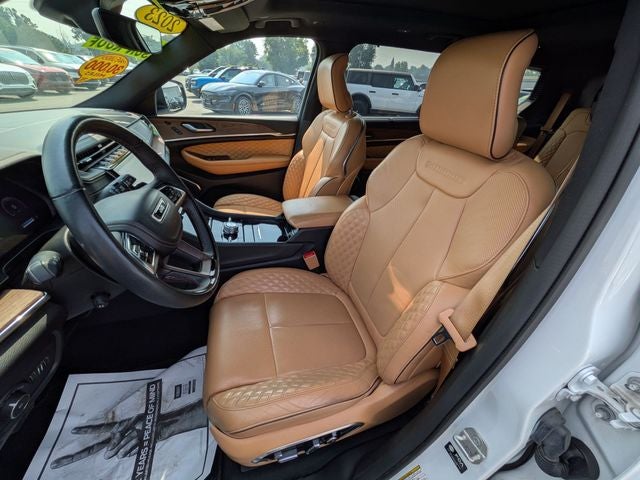 2023 Jeep Grand Cherokee L Summit