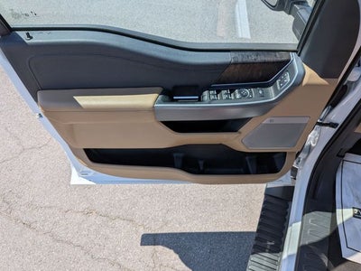2024 Ford F-550SD Lariat DRW