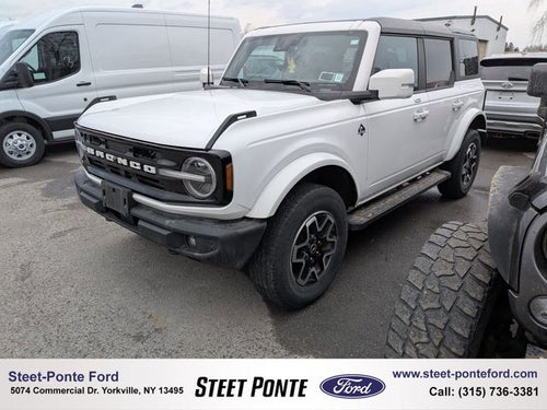 2023 Ford Bronco Base