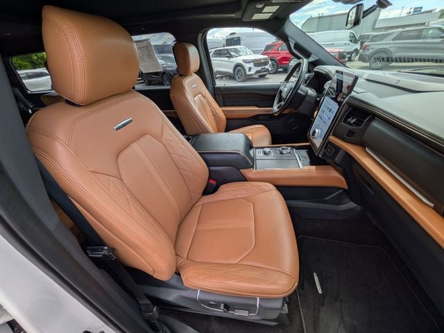 2022 Ford Expedition Platinum