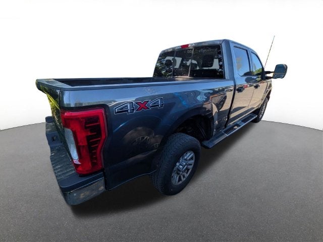 2017 Ford F-350SD XLT