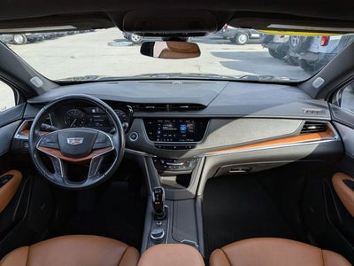 2020 Cadillac XT5 Premium Luxury