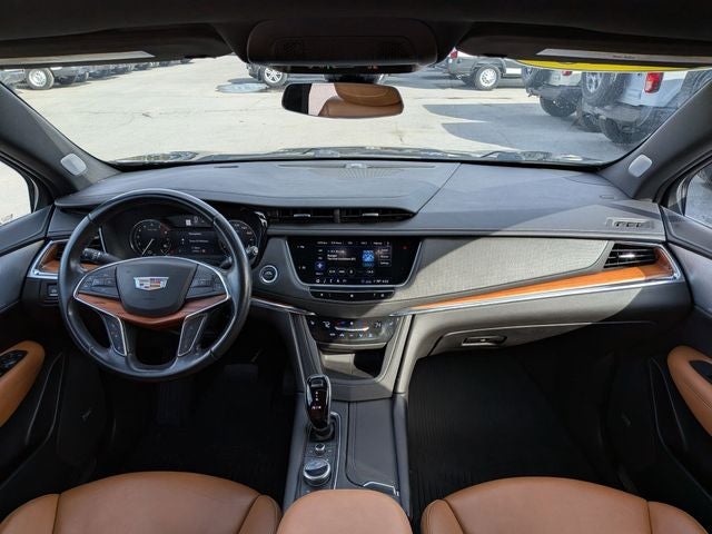 2020 Cadillac XT5 Premium Luxury