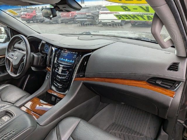 2017 Cadillac Escalade ESV Premium