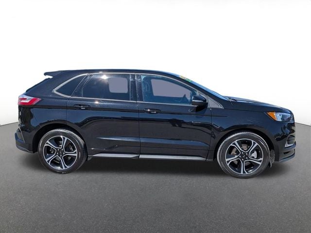 2023 Ford Edge ST