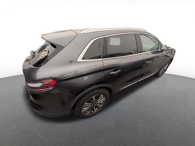 2020 Lincoln Nautilus Standard