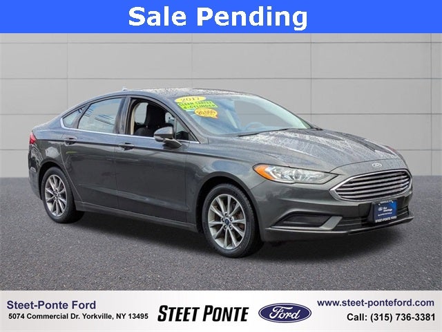 2017 Ford Fusion SE
