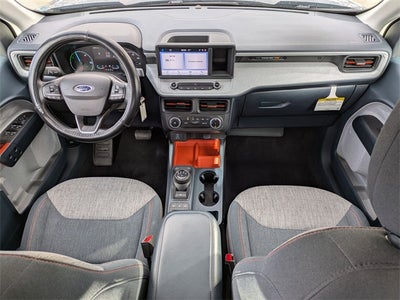 2023 Ford Maverick XLT Hybrid