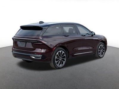 2024 Lincoln Nautilus Reserve