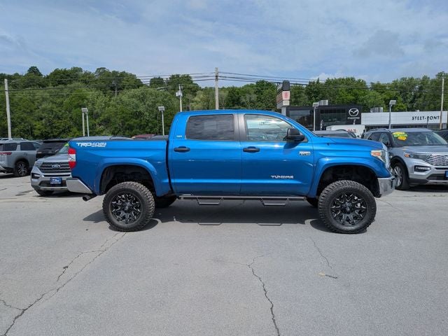 2018 Toyota Tundra SR5