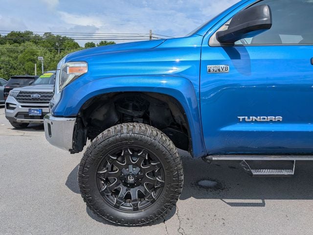 2018 Toyota Tundra SR5