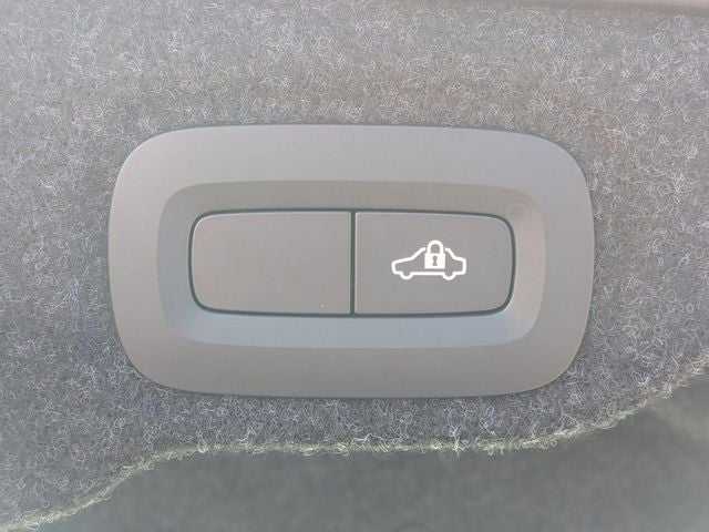 2021 Volvo S60 T6 Momentum