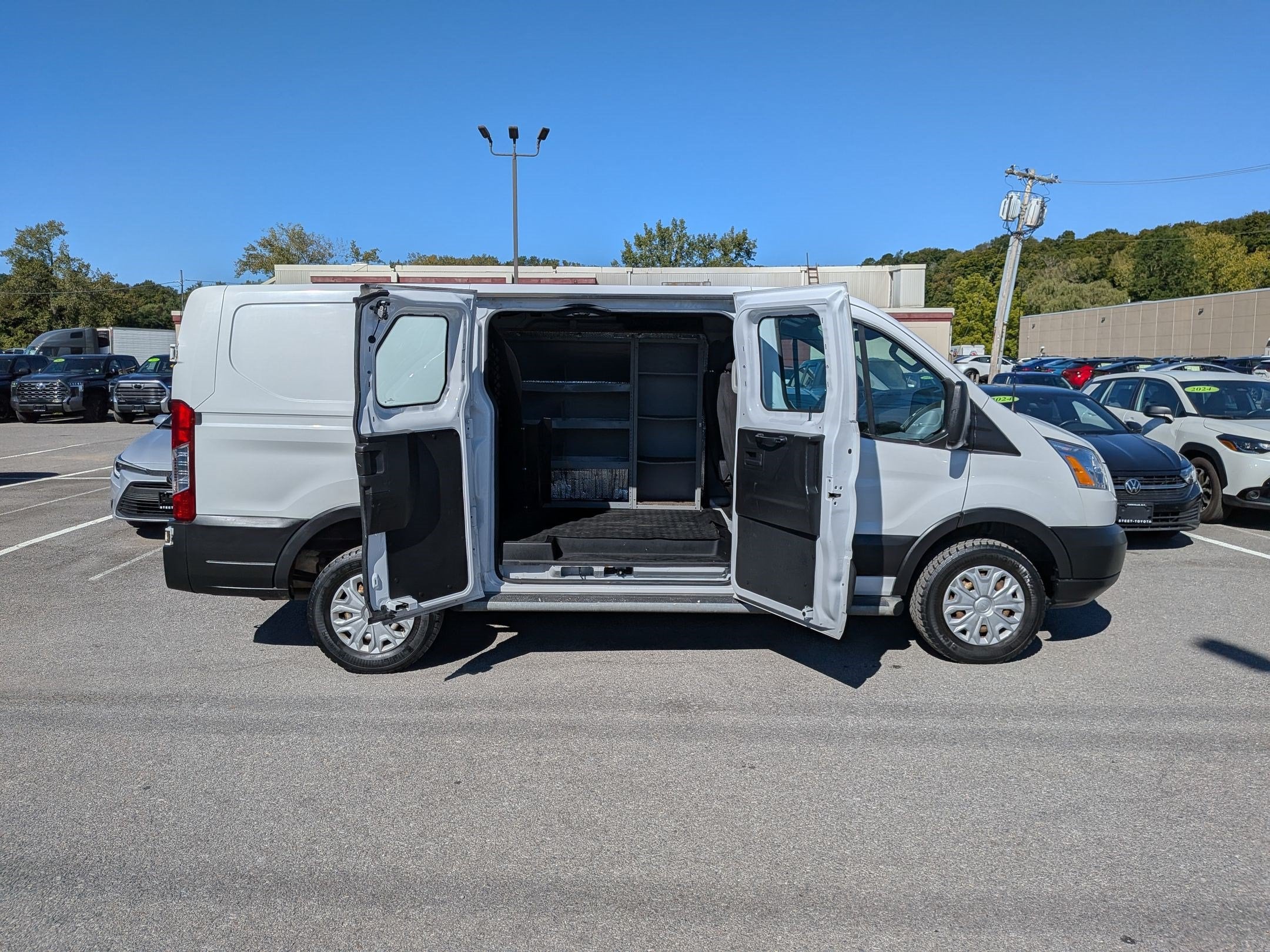 2019 Ford Transit-250 Base