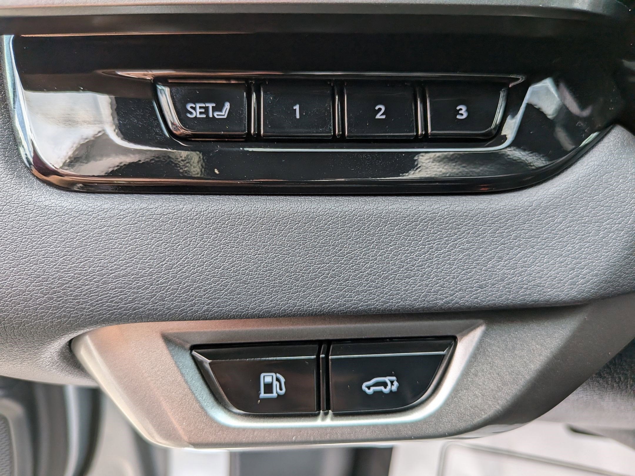 2023 Lexus RX 350h Premium Plus