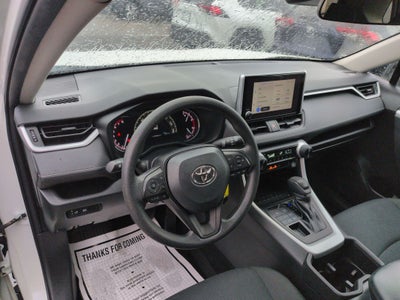2023 Toyota RAV4 LE