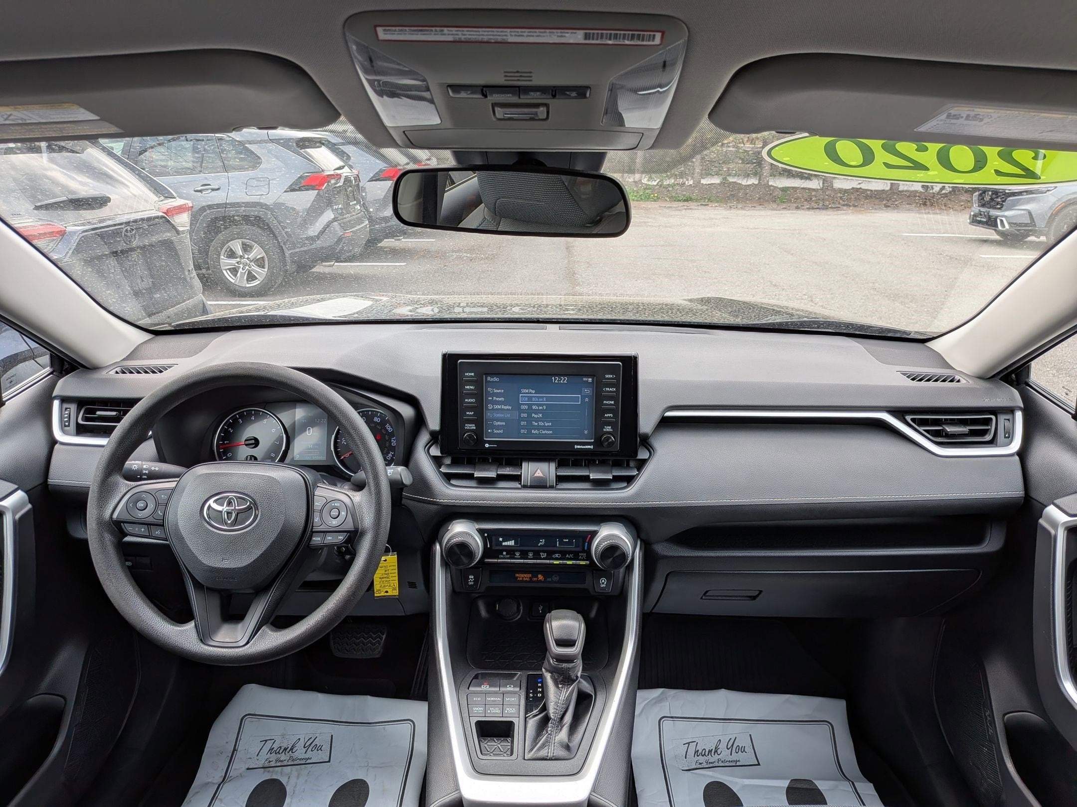 2020 Toyota RAV4 LE
