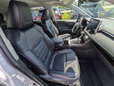 2022 Toyota RAV4 Limited w/ Cold Weather Pkg