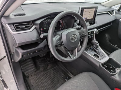 2023 Toyota RAV4 XLE w/ Convenience & Cold Weather Pkg