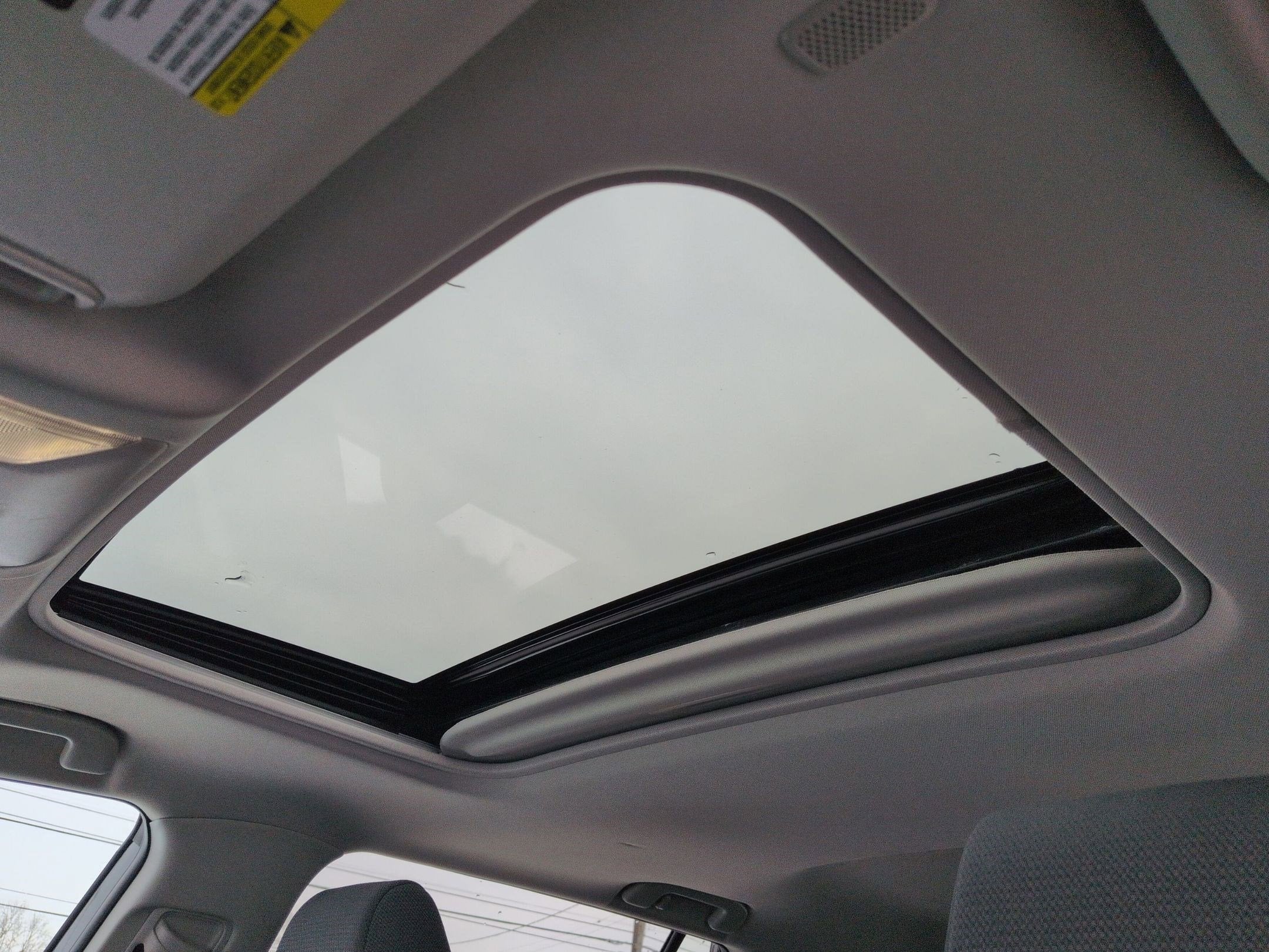 2023 Toyota RAV4 XLE w/ Convenience & Cold Weather Pkg