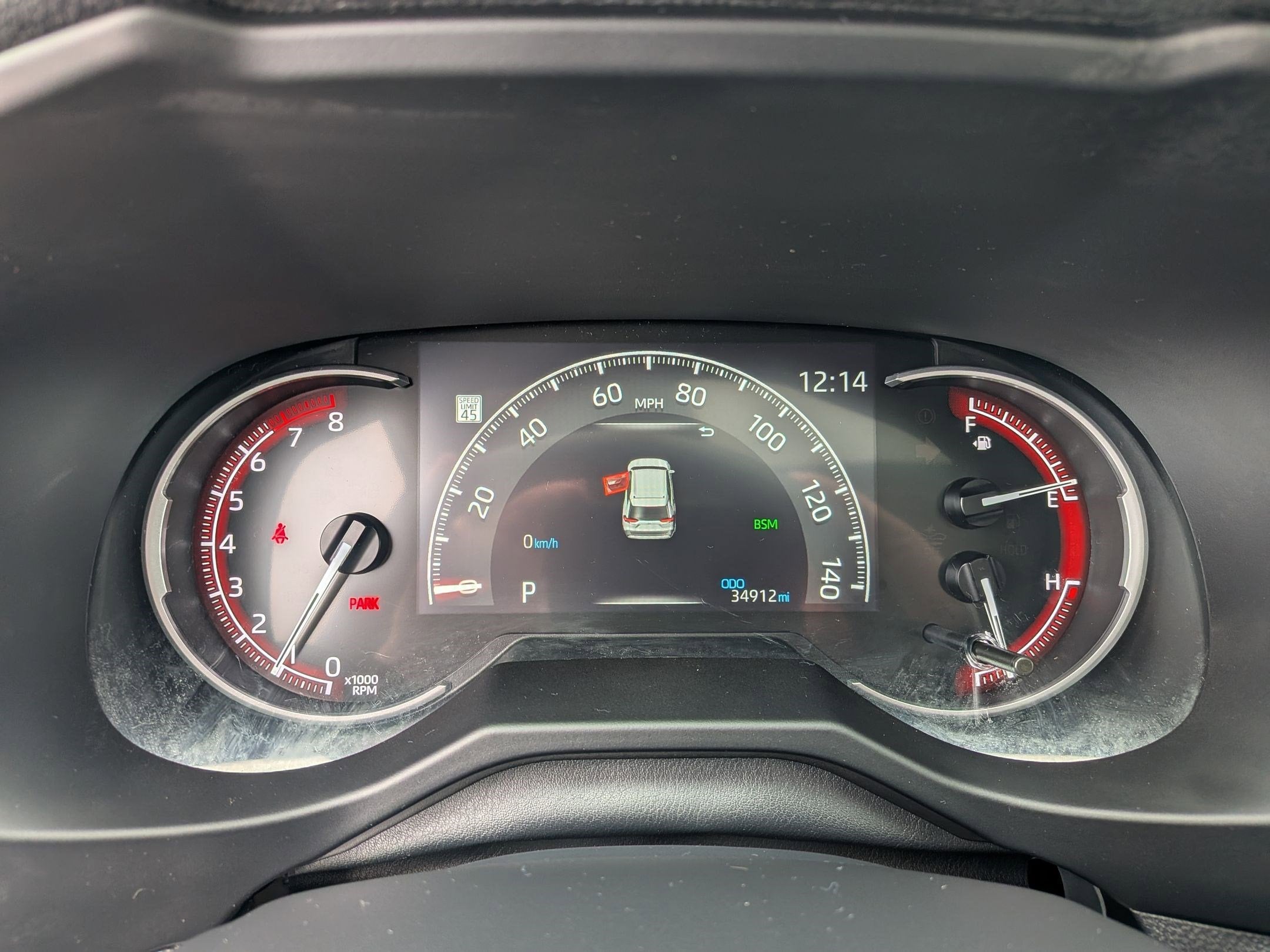 2023 Toyota RAV4 XLE w/ Convenience & Cold Weather Pkg